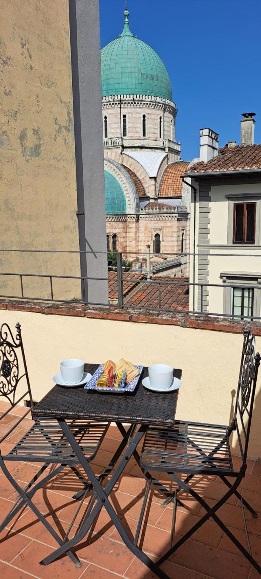 Sunny Home With Roof Patio Florence Exterior photo